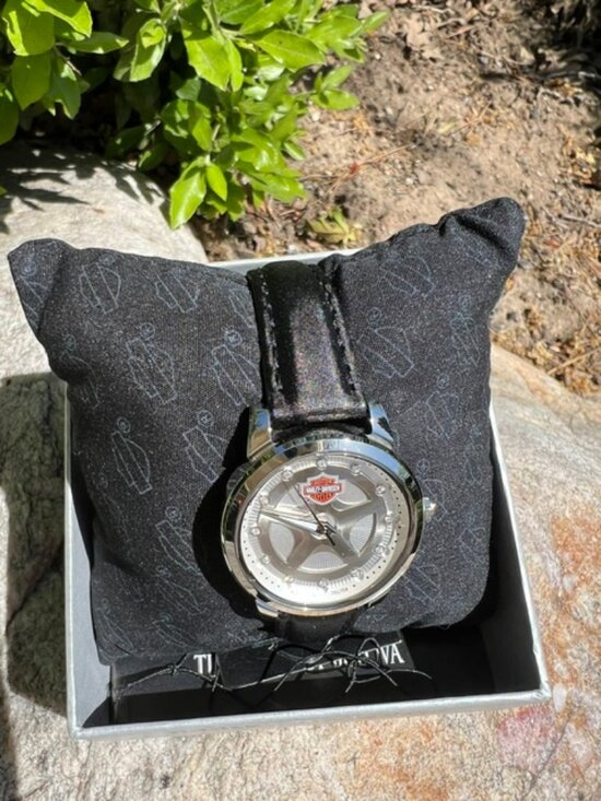 Harley Davidson 76L159 Women\'s Watch, Textile-Leather Strap main image 5